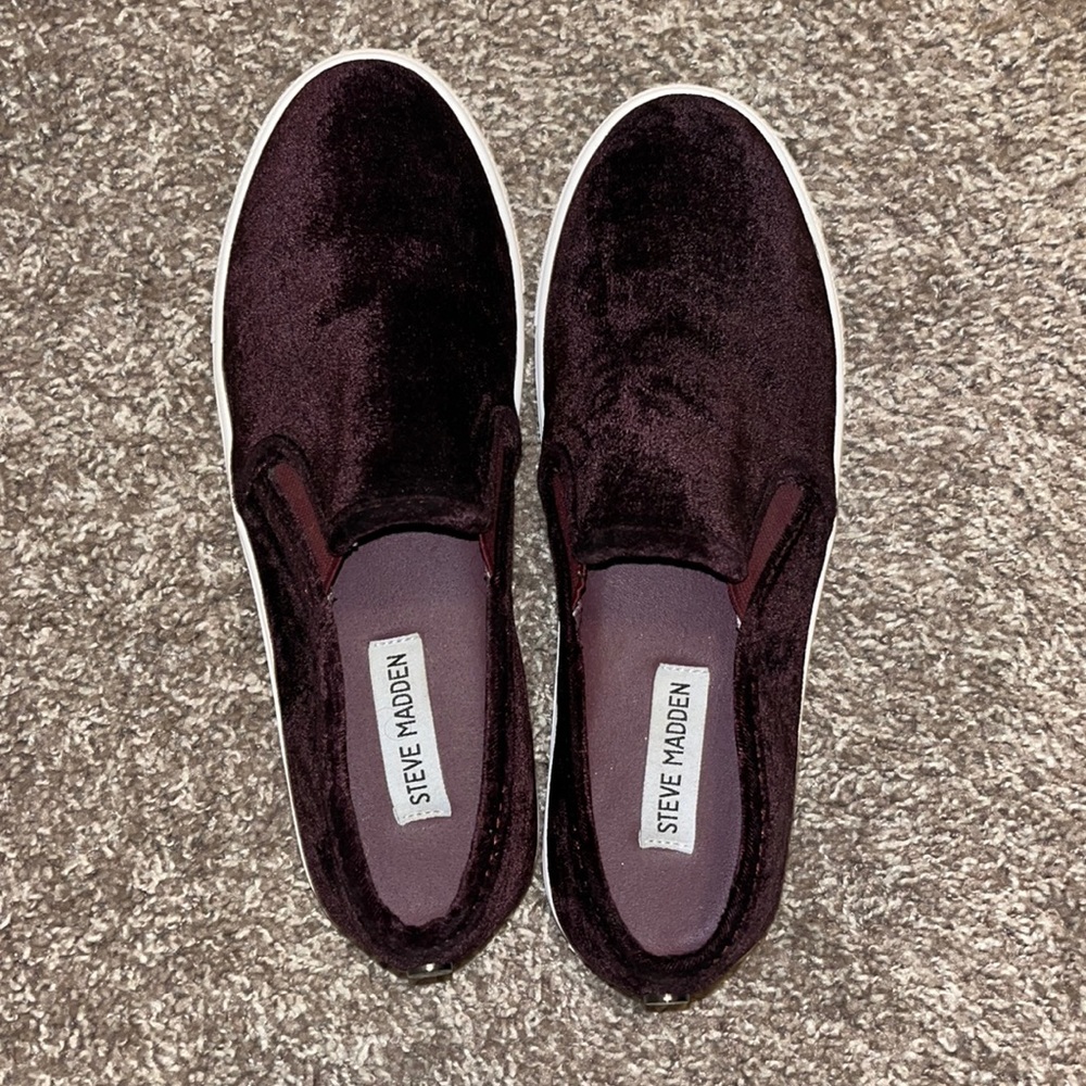 Velvet slip on Steve Madden shoes